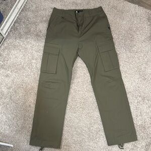 Like new - NikeSB Ripstop Cargo Pants